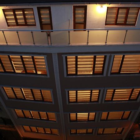 Birinci Apart Hotel Стамбул Экстерьер фото